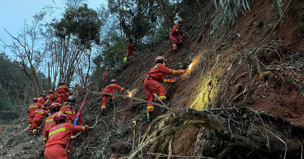 China Finds Flight Recorder From Plane Crash as Rain Hinders Search