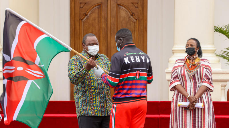 Tokyo Olympics: President Uhuru Kenyatta presents Team Kenya with official travel kit : The standard Sports