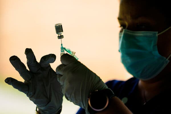 A dose of the Pfizer-BioNTech vaccine was prepared at a clinic in Reading, Pa., earlier this month.