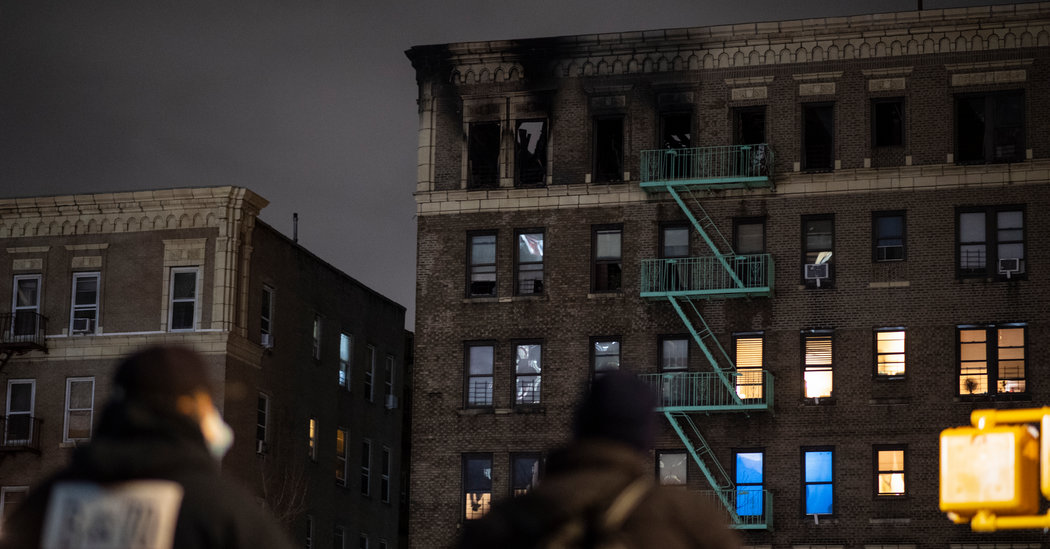 Fire at Bronx Apartment Building Kills 4