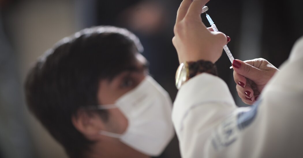 Covid Updates: Washington State Sets Highest Bar Yet for School Vaccine Mandates