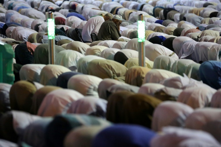 Saudi Arabia to allow one million hajj pilgrims this year » Capital News