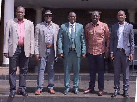 An Image of Ruto with senatorial aspirant Urbanus Muthama