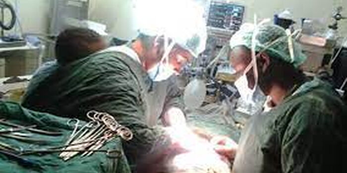 Mombasa Doctor Who Performed Surgery While Carrying Baby On Her Back