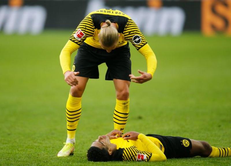 Haaland scores twice on return to send Dortmund top of Bundesliga : The standard Sports