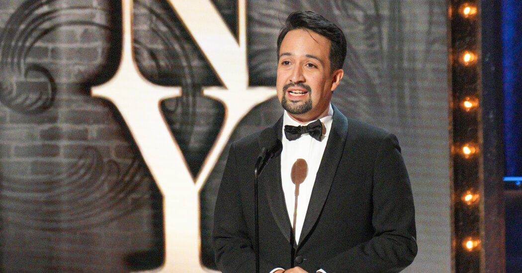 Lin-Manuel Miranda to Miss Oscars After Wife Tests Positive for Virus