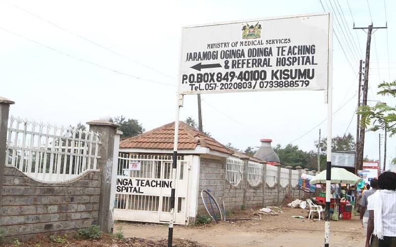 Patients suffer as Kisumu health workers fail to resume duties : The Standard