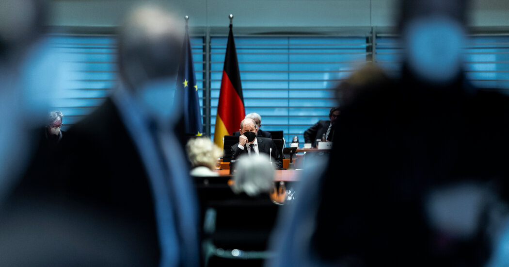 Germany’s ‘Invisible’ Chancellor Heads to Washington Amid Fierce Criticism