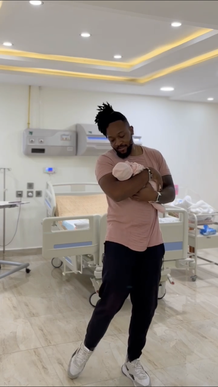 Daddy’s girl! Frankie Just Gym It unveils daughter’s face for the first time, she looks like her papa