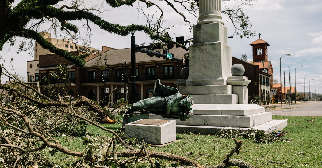 Hurricane Laura Topples Confederate Statue That Survived Protests