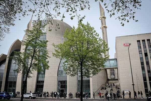 A line for vaccinations outside of the Central Mosque in Cologne, Germany, on Saturday.