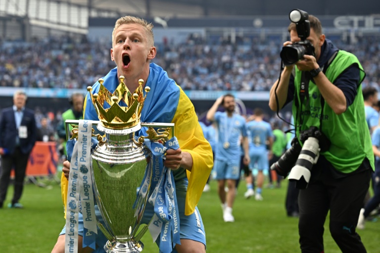 Zinchenko wants to make Ukraine 'proud' in World Cup play-off