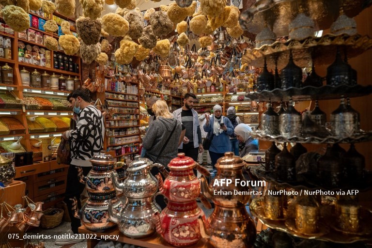 Turkey keeps interest rate stable as inflation soars