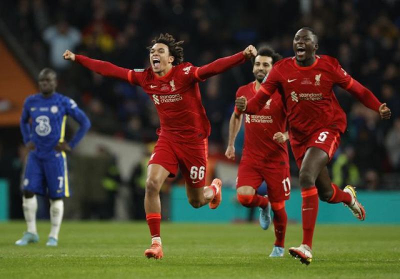 Liverpool beat Chelsea 11-10 on penalties to win the English League Cup final : The standard Sports