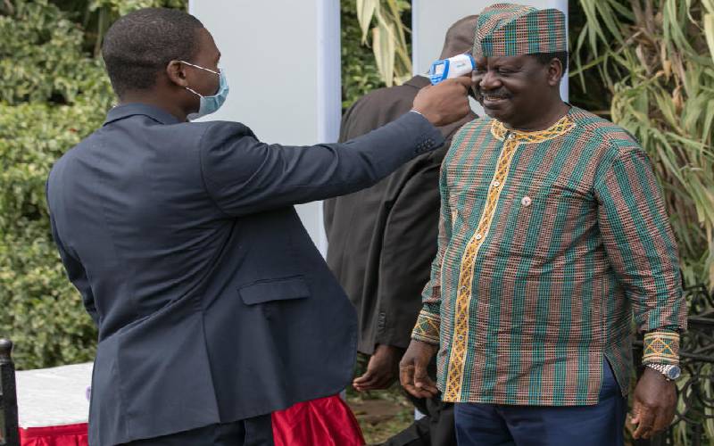 Raila challenges Ruto to donate church offering to Kenyans