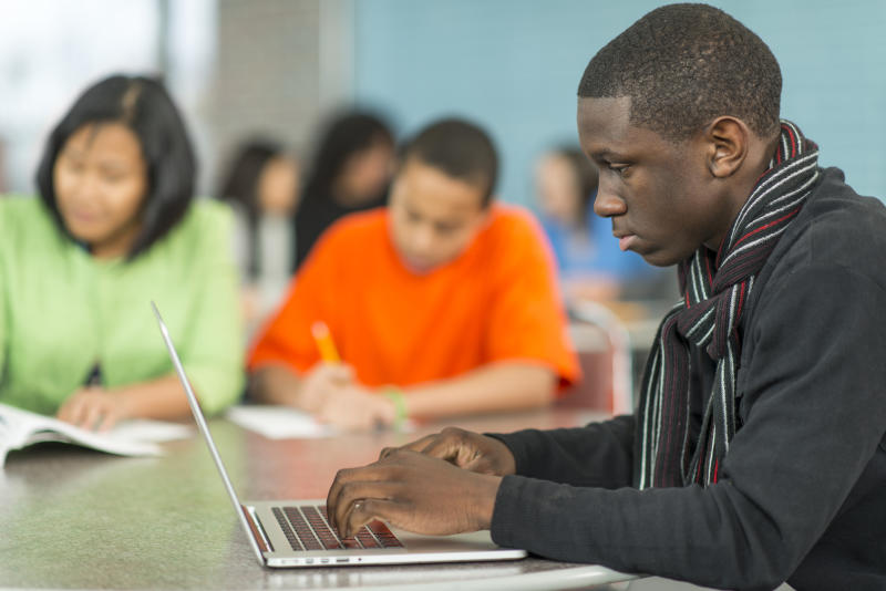 Jobless Kenyans shine by helping American students with homework