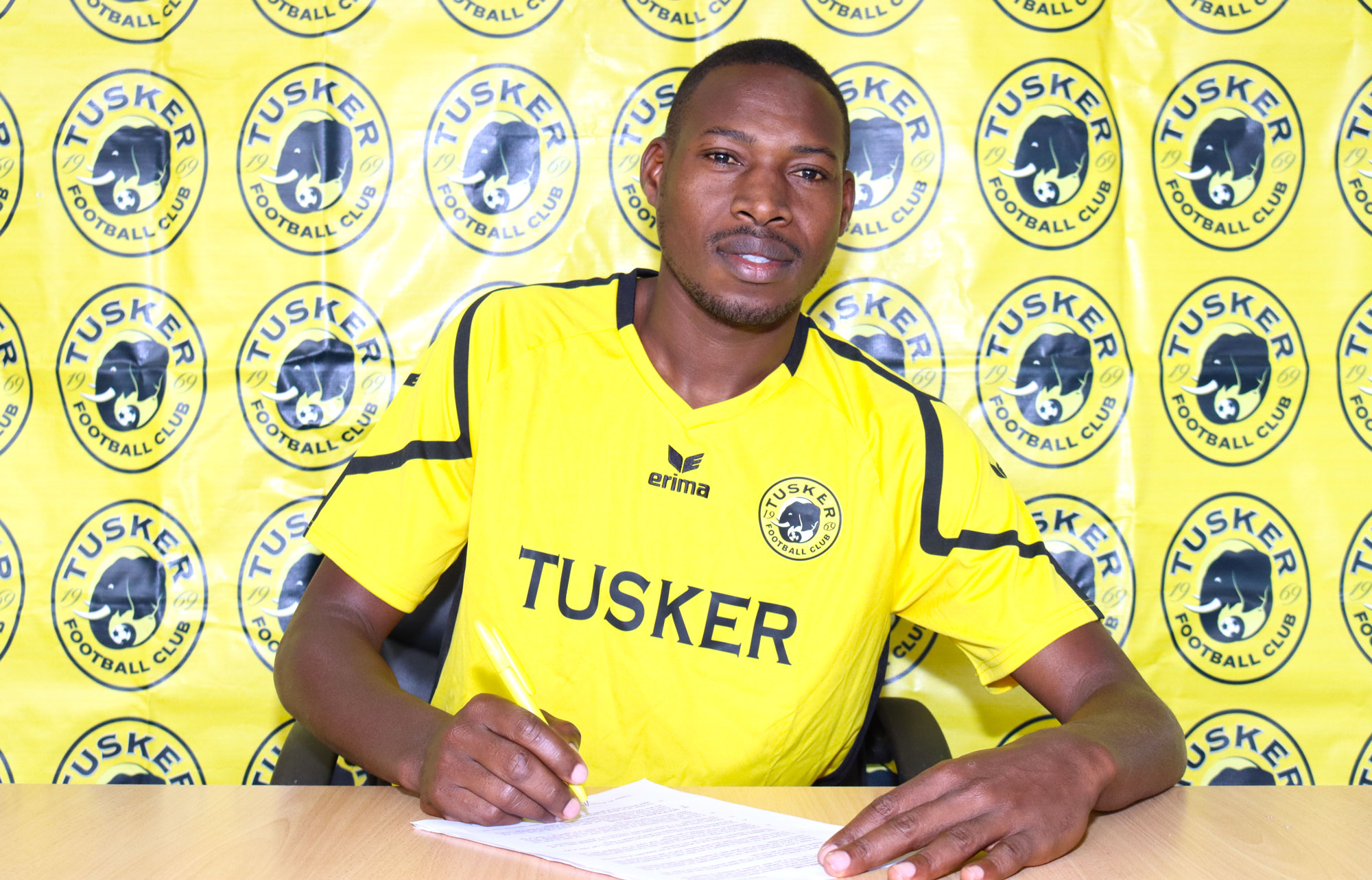 FKF-PL Champs Tusker FC Sign Defender From Gor Mahia