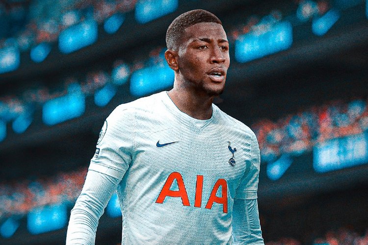 Tottenham Confirm Signing of Emerson Royal From Barcelona