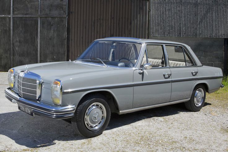 Flashy Mercedes Benz That President Uhuru Kenyatta Owned While in High School