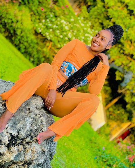 Amber Ray Celebrates Instagram Milestone, Explains How Blocking People Affect Her Numbers