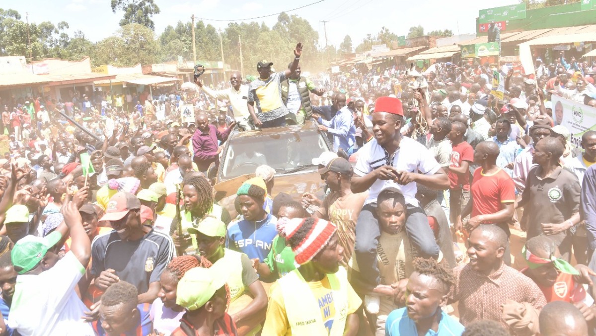 Raila Chants Fill The Air as DP Ruto Campaigns in Kakamega (Video)