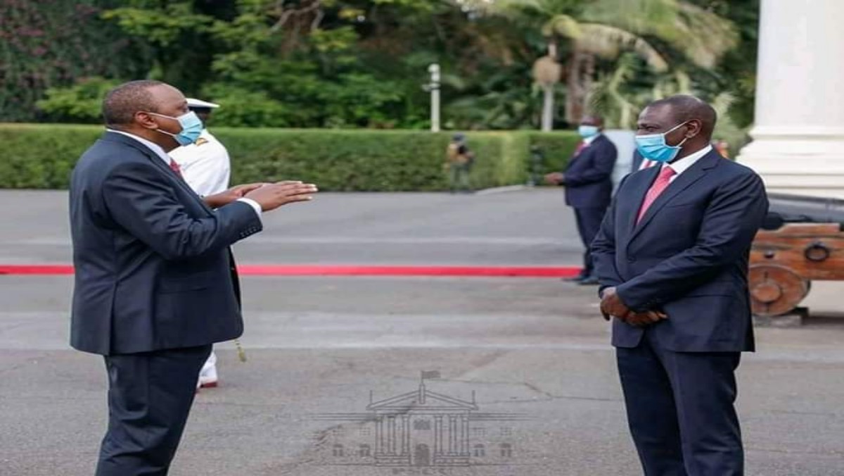 ‘Wacha Niingie Ground Mtaona Moto’: Uhuru Alarms Ruto Ahead of His Mt Kenya Tour
