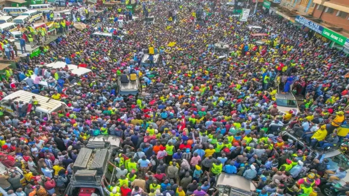 Top 10 News in Brief: DP Ruto Camp Celebrates as Uhuru Leaves Raila to Hunt Votes Alone