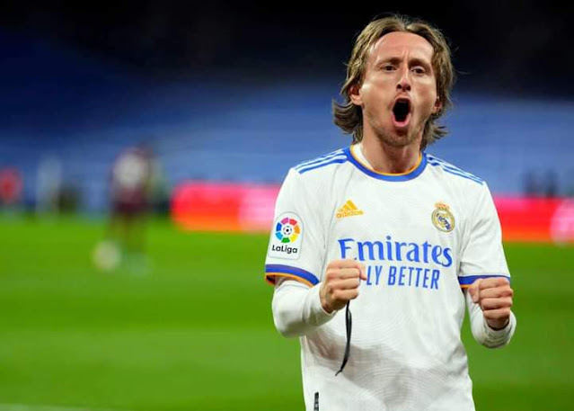 Modric signs new deal, Arsenal wants Marquinhos according to Fabrizio Romano