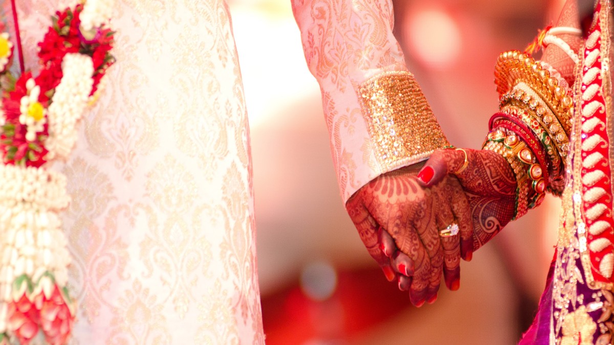 Mum and Dad Take Their Son to Court For Denying Them Grandkid, Want Compensation